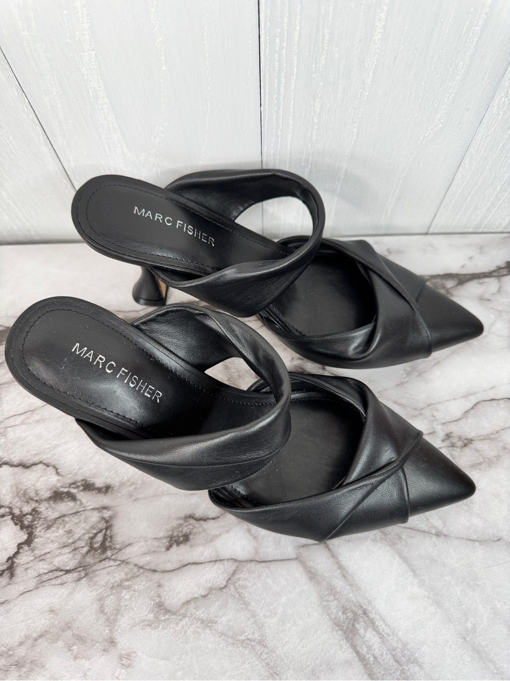 Marc Fisher Heaton Black Pointed Toe Twist Strap Mule Heels 8.5 - Picture 2 of 5